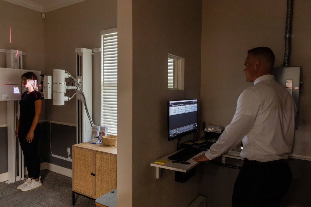 chiropractor xray room